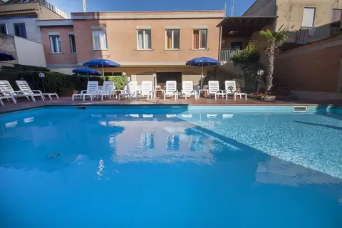 Hotel Villa Margherita in Ladispoli — foto 17