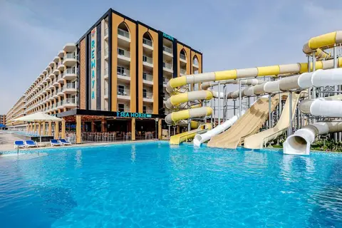 Rewaya Luxury Resort in الاحياء