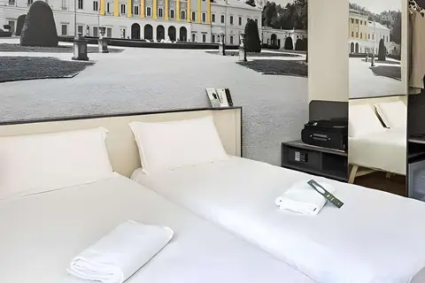 B&B Hotel Como City Center in Como