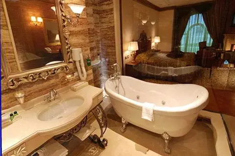 Xheko Imperial Luxury Hotel & SPA in Tirana — foto 6