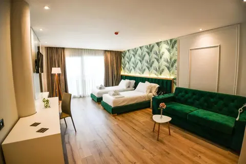 Iliad Hotel in Durrës — foto 10