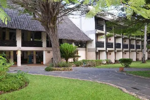 Baobab Beach Resort & Spa in Mombasa — foto 4