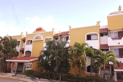 Suites Cancun Center in Cancùn