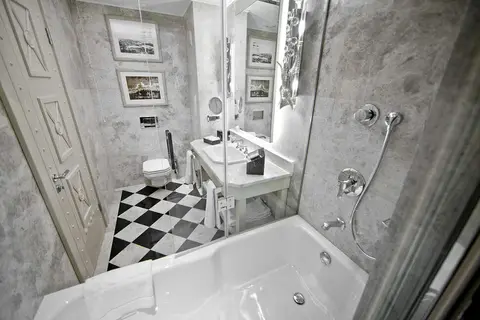 Wyndham Grand Istanbul Kalamis Marina Hotel in İstanbul — foto 12