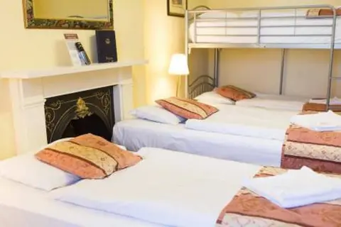 Dolphin Hotel in Londen — foto 7