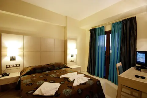 Theros Hotel in Platanias (Chania), foto 8
