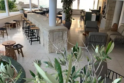 Vrachia Beach Resort in Paphos — foto 28