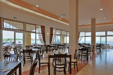 Midia Family Resort in Aheloy (Pomorie) — foto 27