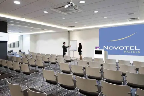 Novotel Sofia Hotel in Sofia — foto 15