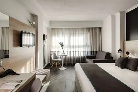 Be.Hotel in San Ġiljan — foto 17