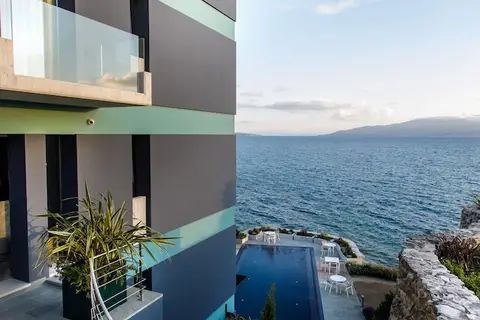 Buze Boutique Hotel in Saranda — foto 7