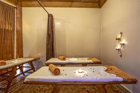 Hotel Kasbah Le Mirage in Ouahat Sidi Brahim واحة سيدي ابراهيم — foto 10