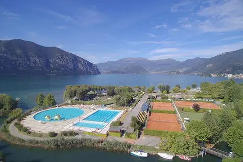 Camping Bella Iseo in Iseo