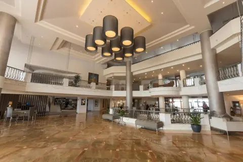 Radisson Blu Resort, Malta St. Julian's in San Ġiljan — foto 15