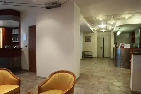 Hotel Lux in Alessandria — foto 5