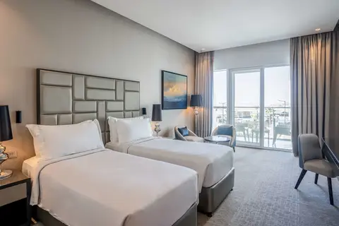 Radisson Hotel Dubai DAMAC Hills in Dubai, foto 28