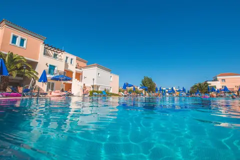 Chrispy Waterpark Resort in Kolymbari — foto 6