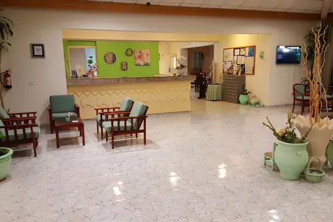 Mandalena Hotel Apartments in Παραλίμνι — foto 9