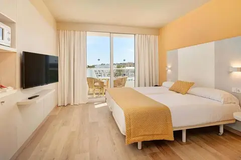 Protur Vista Badía Aparthotel in Sant Llorenç des Cardassar, foto 5