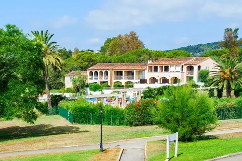 Pierre & Vacances Residence Les Parcs de Grim in Grimaud
