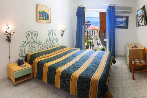 Hotel Da Peppe in Letojanni — foto 7