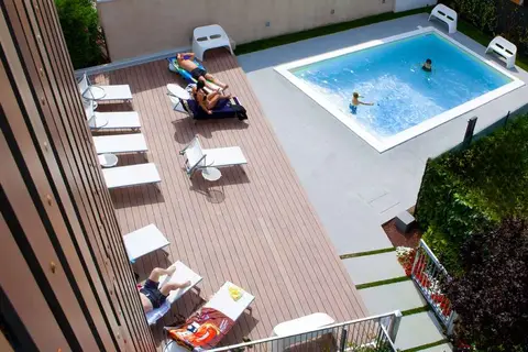 Mod 05 Living Hotel in Castelnuovo del Garda — foto 2