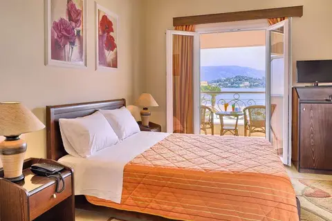 Molfetta Beach Hotel in Γουβιά — foto 24