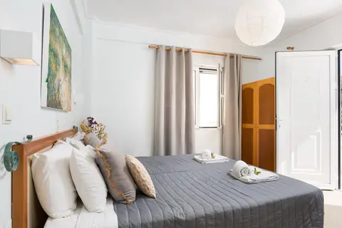 Finata Studios in Agia Marina Coastline — foto 11