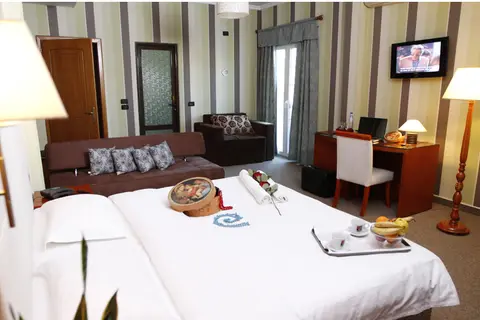Bel Conti Hotel in Durres — foto 8
