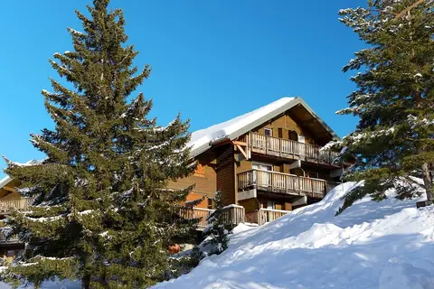 Résidence les Chalets d'Aurouze by Actisource in Le Dévoluy