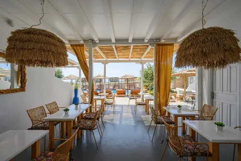 Impressive One Santorini in Pyrgos — foto 10