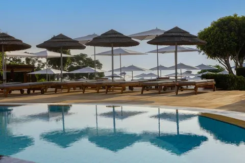 Hotel Capo Bay in Paralimni — foto 10