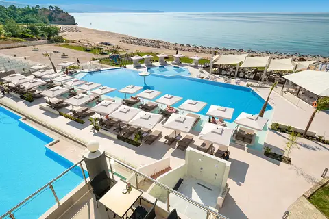 Blue Dream Palace Luxury Beach Resort in Λιμενάρια — foto 6