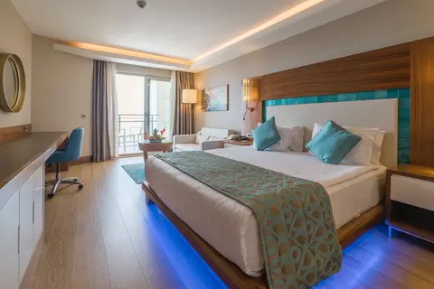 Ramada Resort by Wyndham Kusadasi in Kusadasi — foto 3