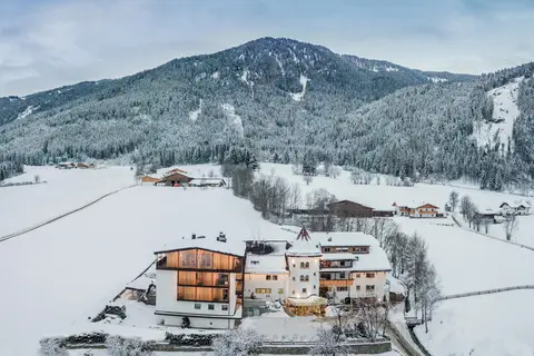 Hotel Mühlgarten in St. Lorenzen - San Lorenzo di Sebato