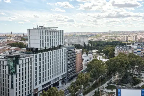 VP Plaza España Design in Madrid — foto 21