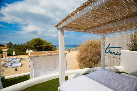 Insotel Tarida Beach Resort & Spa in Urbanització Cala Tarida — foto 11