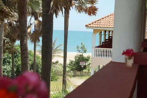 Lemon Creek Hotel Resort in Sukuta — foto 5