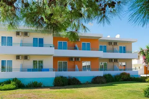 Stafilia Beach in Lardos — foto 3