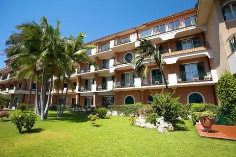 Hotel Caparena Taormina in Taormina — foto 19
