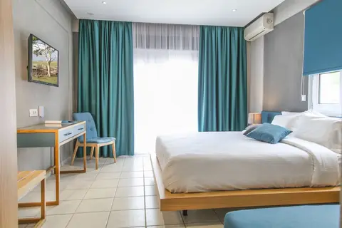 Royal Hotel and Suites in Δημοτική Ενότητα Παλλήνης — foto 28