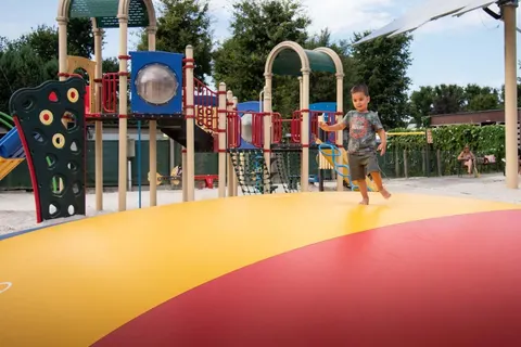 Camping Recreatieoord Wilhelm Tell foto 7