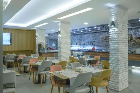 Laren Family Hotel & Spa in Muratpaşa — foto 7