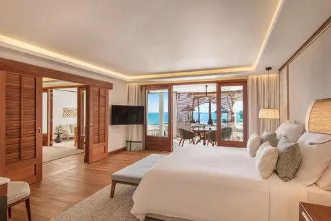 Paradis Beachcomber Golf Resort & Spa in Case Noyale — foto 11