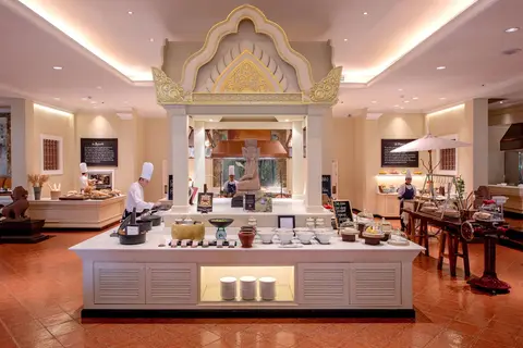 Sofitel Angkor Phokeethra Golf & Spa Resort in Siem Reap — foto 25