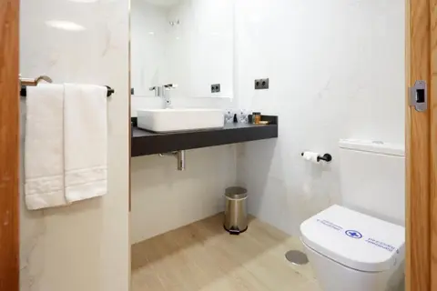 Hotel Arias Aeropuerto in Sariego — foto 9