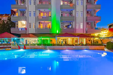 Grand Bahama Beach in Alaşehir — foto 30