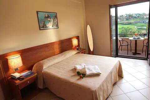 La Bussola Hotel Restaurant in Ricadi — foto 17