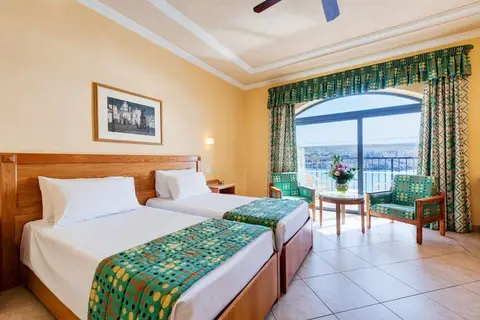 Paradise Bay in Il-Mellieħa — foto 15
