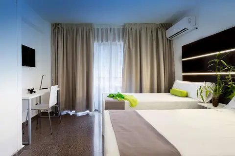 Roisa Hostel Boutique in Madrid — foto 11